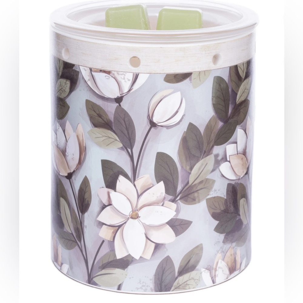 Better Homes & Gardens Frangrance Ceramic Wax Warmer (Magnolia Branches)(NWT)